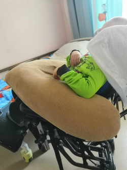 Подушка «бумеранг»