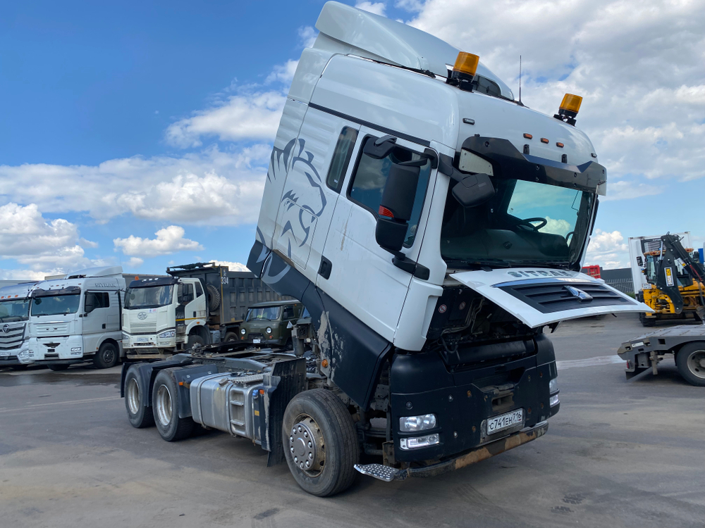 SITRAK C7H 6x4 Седельный тягач ZZ4256V364HE (Дизельный, 12,4 л, 540 л.с., МТ)