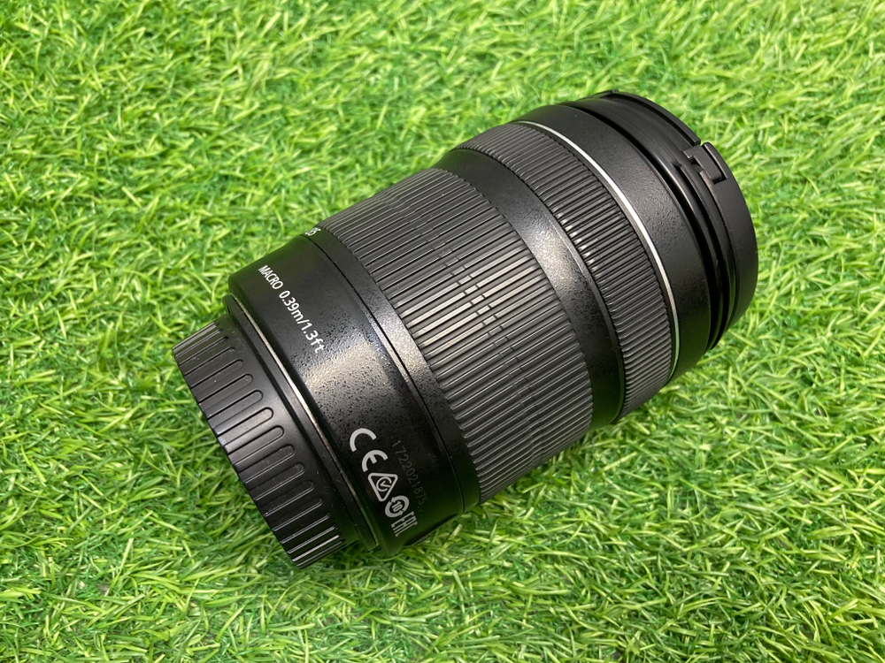Canon EF-S 18-135mm 3.5-5.6 IS STM
