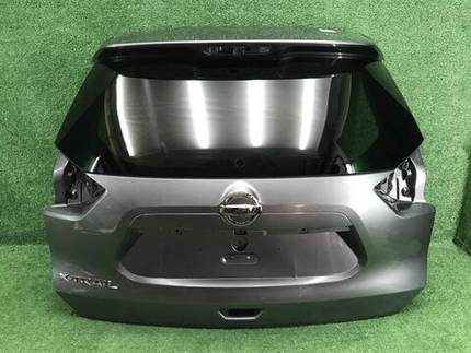 Стекло крышки багажника Nissan X-Trail T32 (13-22)