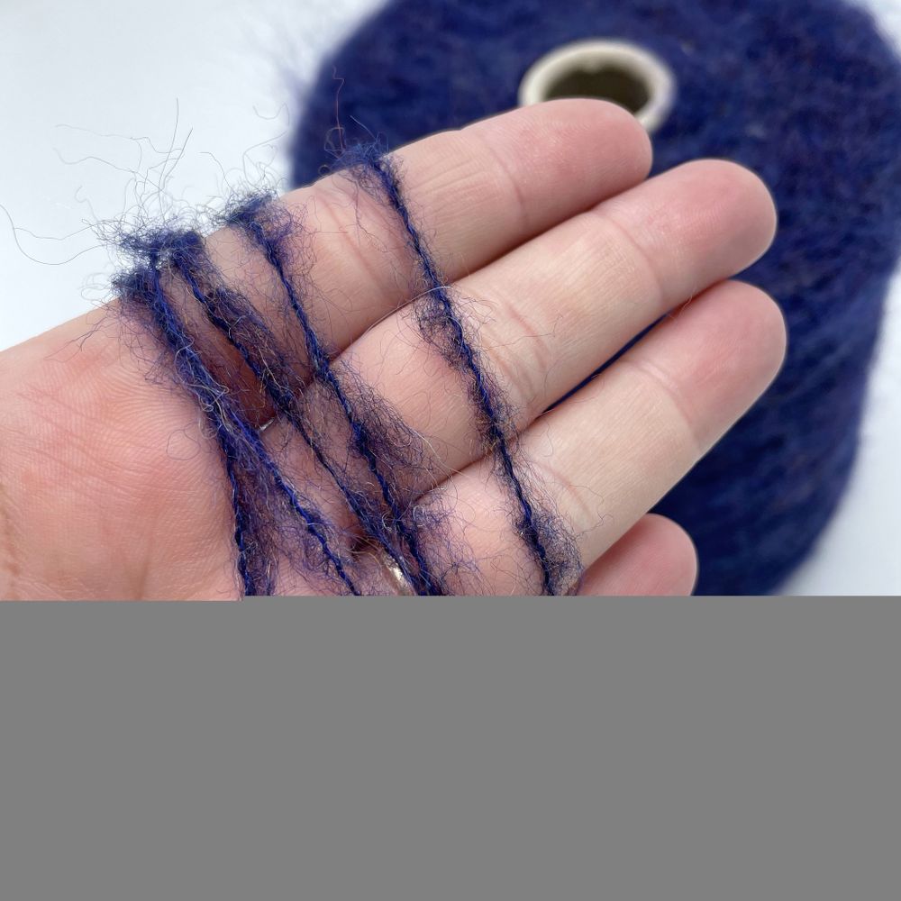 lanificioDell Olivo S.P.A. 20% кид мохер  20% меринос 15% вискоза 22% полиамид 23% полиакрил