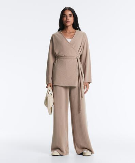 OYSHO Прямые брюки с асимметричной полосой и модалом, темно-серый