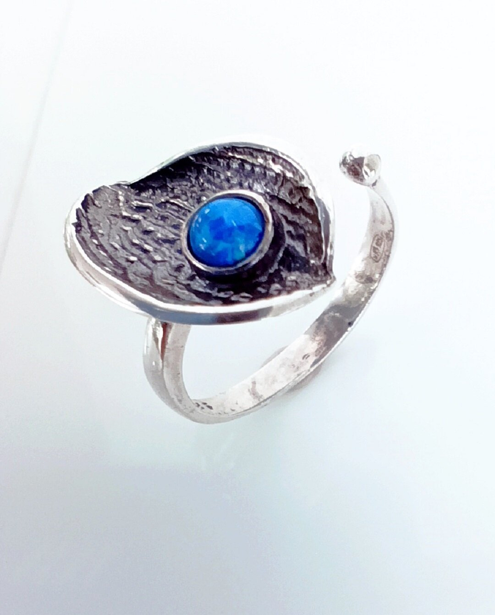 Кольцо Эстерелла с синтетическим опалом, серебро 925*, родирование/Ф