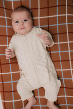 Песочник вязаный клетка, Молочный