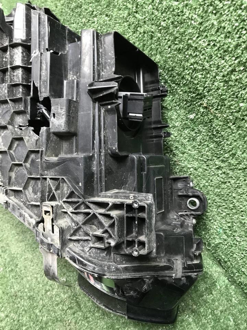 Битая Фара левая BMW X5 G05 X6 G06 (18-23) Laser