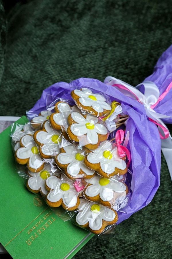 Имбирные пряники мини-ромашки на палочке, 17 шт.