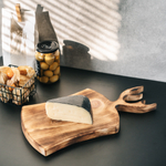 Доска разделочная из древесины сибирского кедра "Рожки". RD91