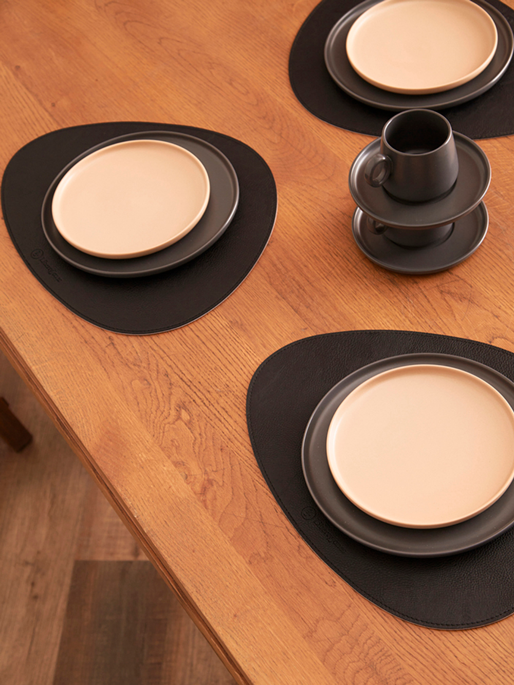 Набор из 4-х двухсторонних сервировочных салфеток drop, 33х41 см, черный/светло-серый