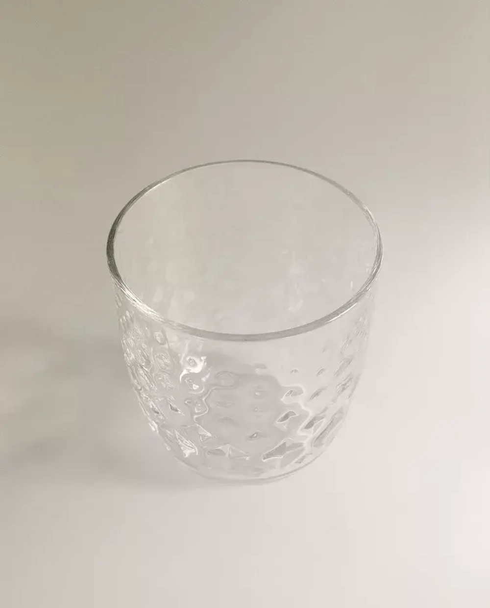 ZARA HOME СТАКАН С РЕЛЬЕФНЫМ УЗОРОМ, ПРОЗРАЧНЫЙ