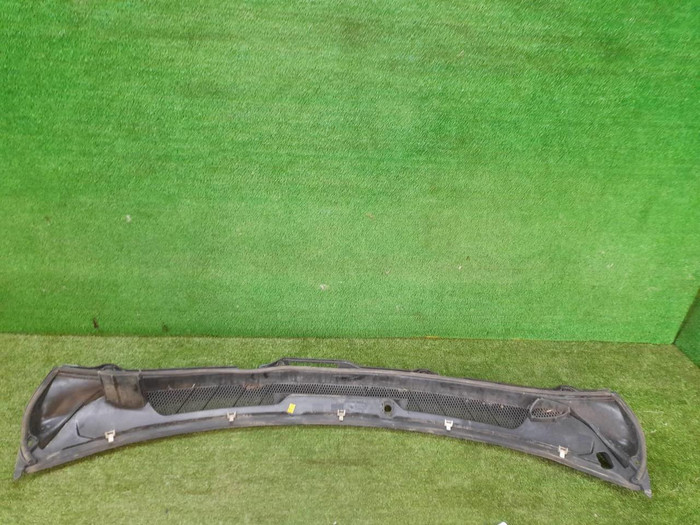 Жабо Volvo XC90 1 (2002-2014)