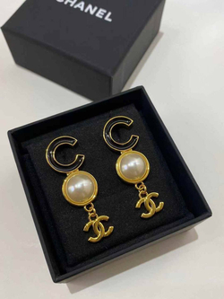 Серьги CHANEL