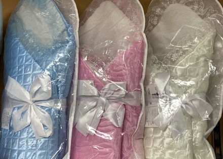 Одеяло на выписку с лентой, голубой цвет