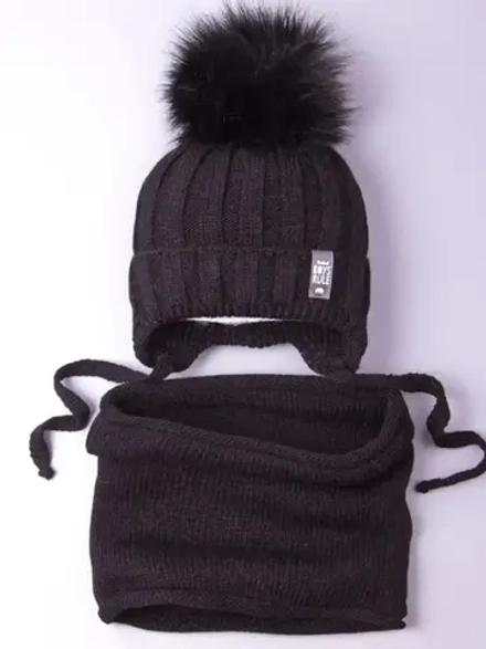 Шапка для мальчика зимняя вязаная и снуд