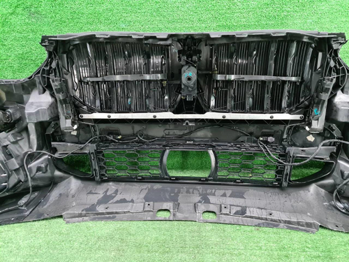 Бампер передний BMW X6 G06 (19-23) M-paket В сборе