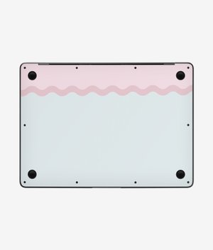 Виниловая наклейка THE PILATES CLUB для MacBook