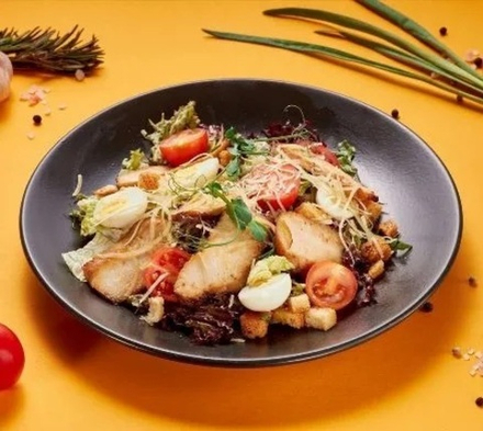 Цезарь с курицей