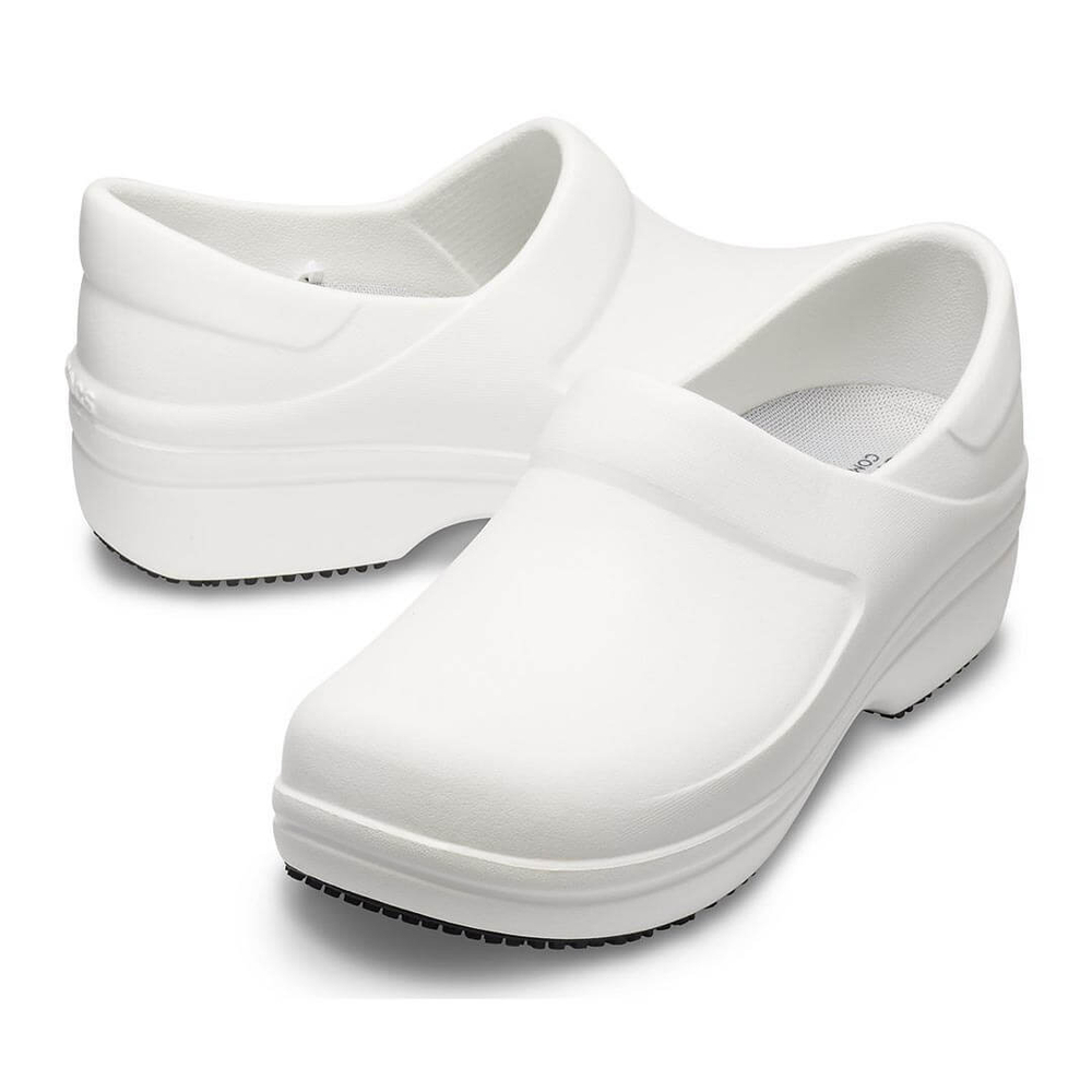 Женские белые сабо для работы CROCS Women's Neria Pro II Clog
