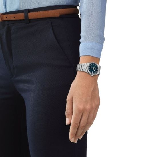 Наручные часы Tissot T137.207.11.041.00