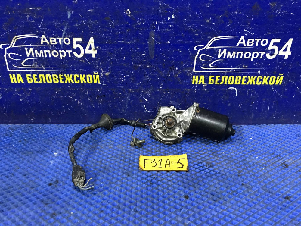 Моторчик переднего дворника MITSUBISHI DIAMANTE 2000