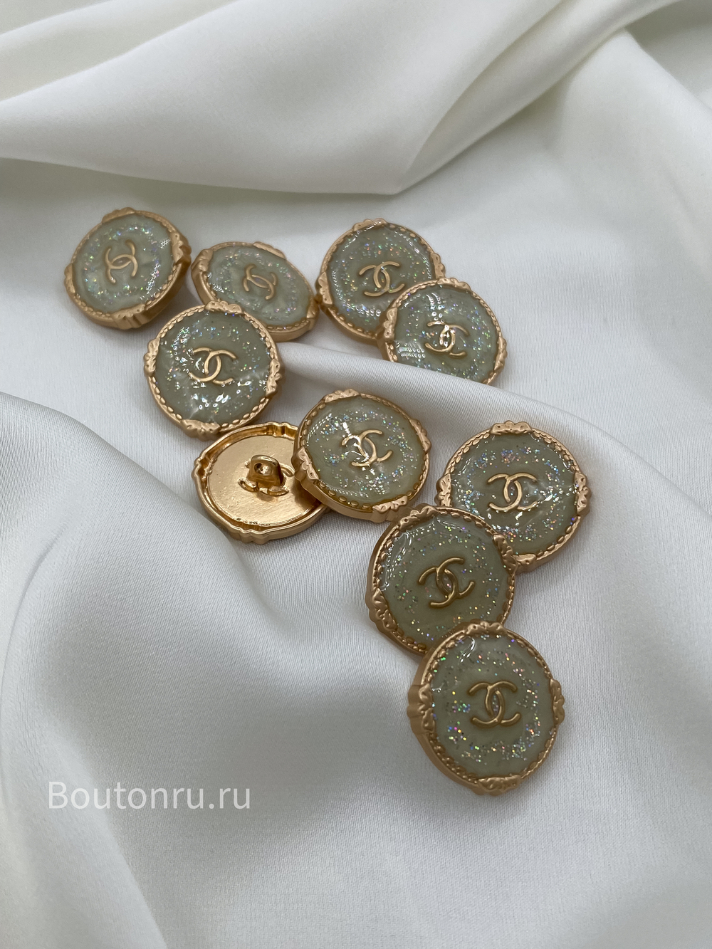 Пуговицы Шан. перламутровая эмаль с блестками