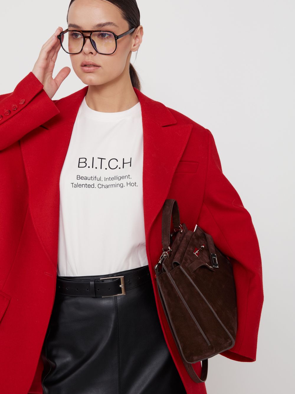 ФУТБОЛКА «B.I.T.C.H»