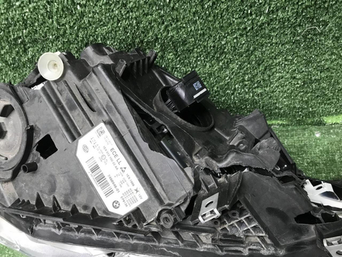 Битая Фара правая BMW 3er F30 (2015-2020) LED