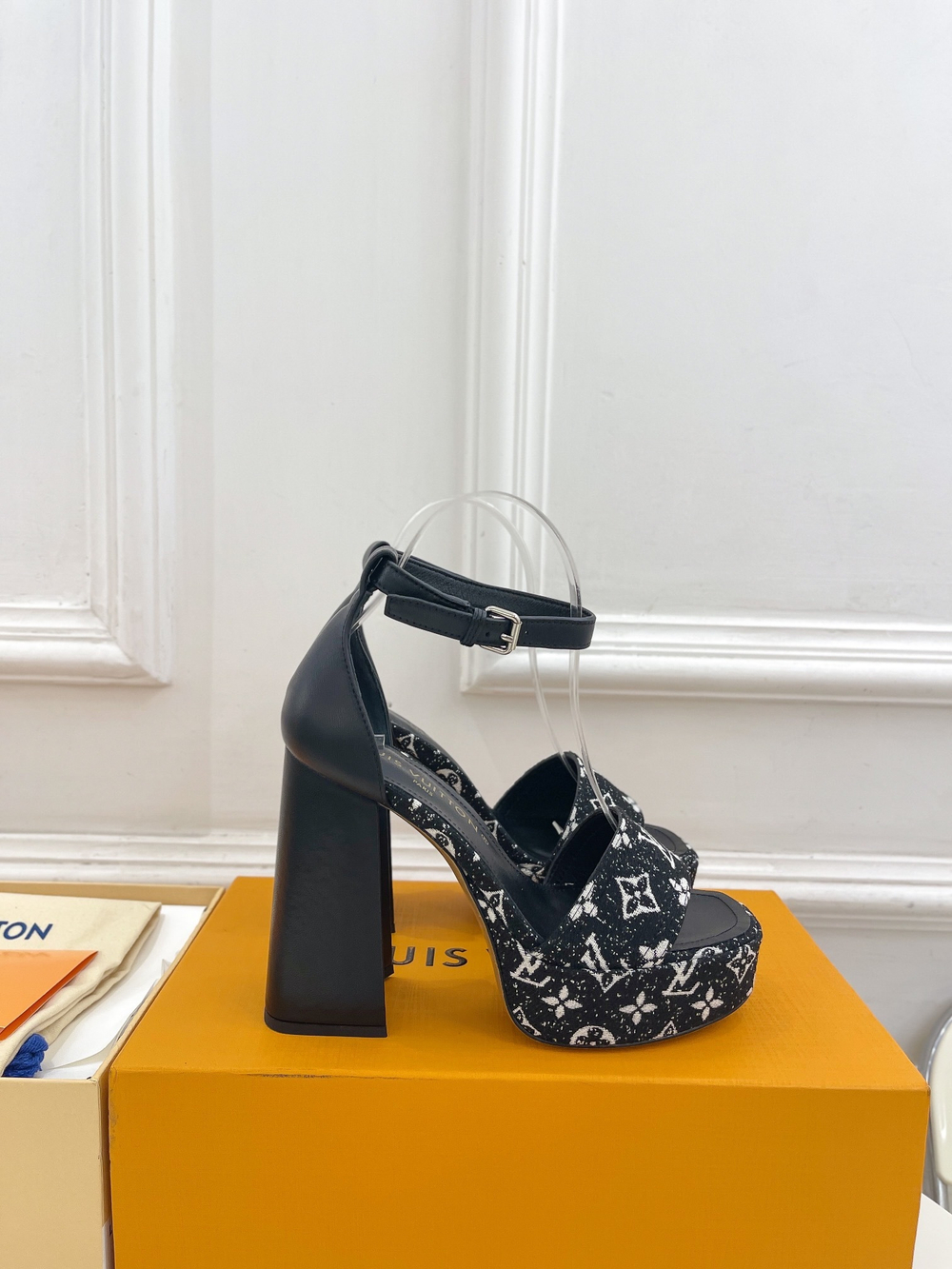 Louis Vuitton Shake Platform Sandal