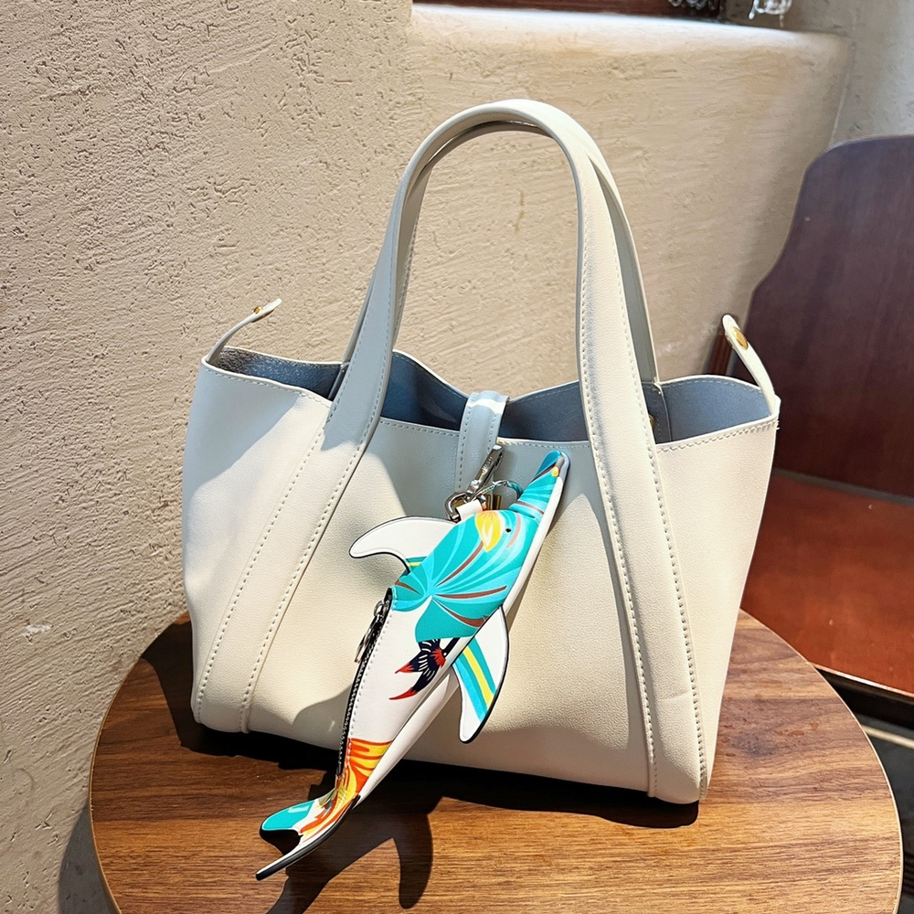 Loewe Dolphin Charm