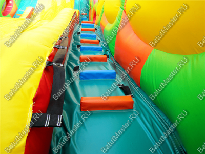 Батут-горка "Дракон 3" с шипами, два входа 10*5*8 м