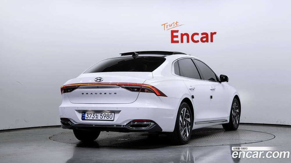 Hyundai The New Grandeur (Azera) IG Hybrid LeBlanc (07.2022)