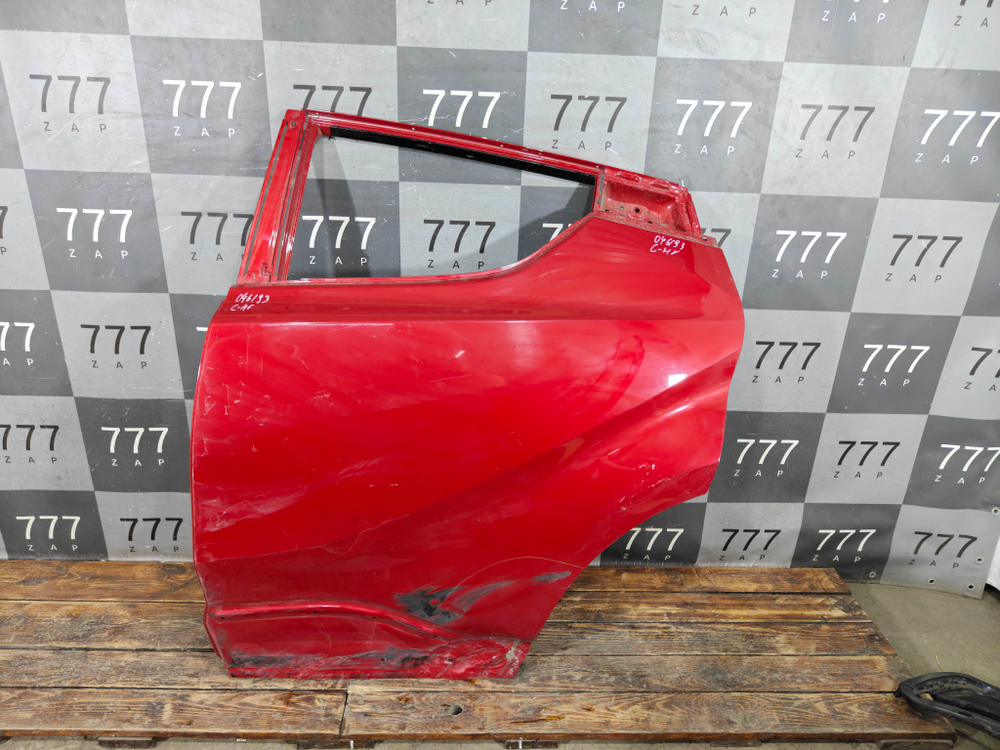 Дверь задняя левая Toyota C-HR 16-23 Б/У Оригинал 67004F4010