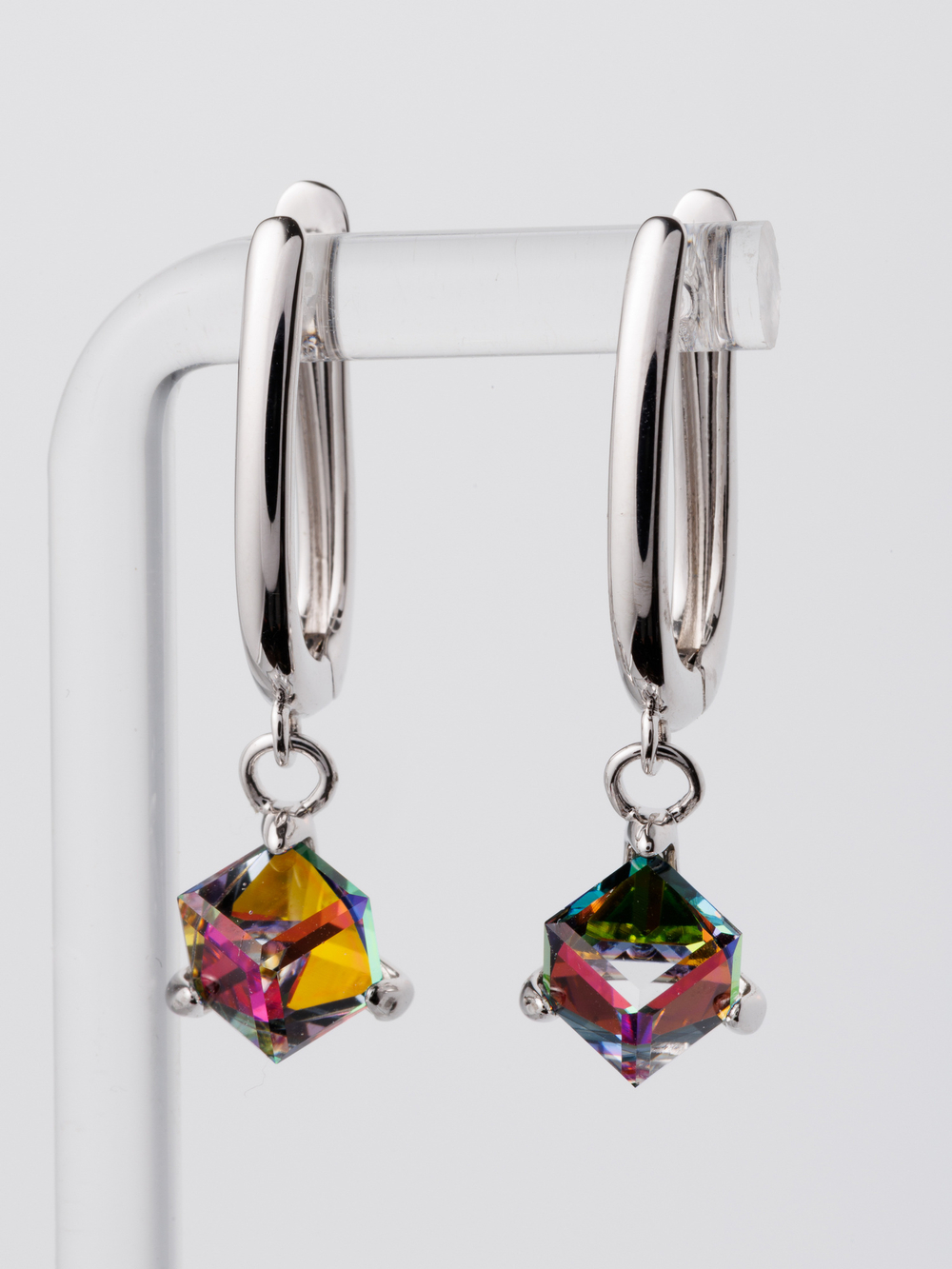 Серьги-подвески Миражи с зеленым кубиком Swarovski