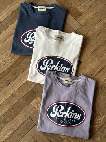 Синяя футболка Perkins
