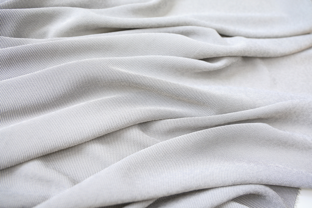 Креп плательный "Кубик" светло-серый