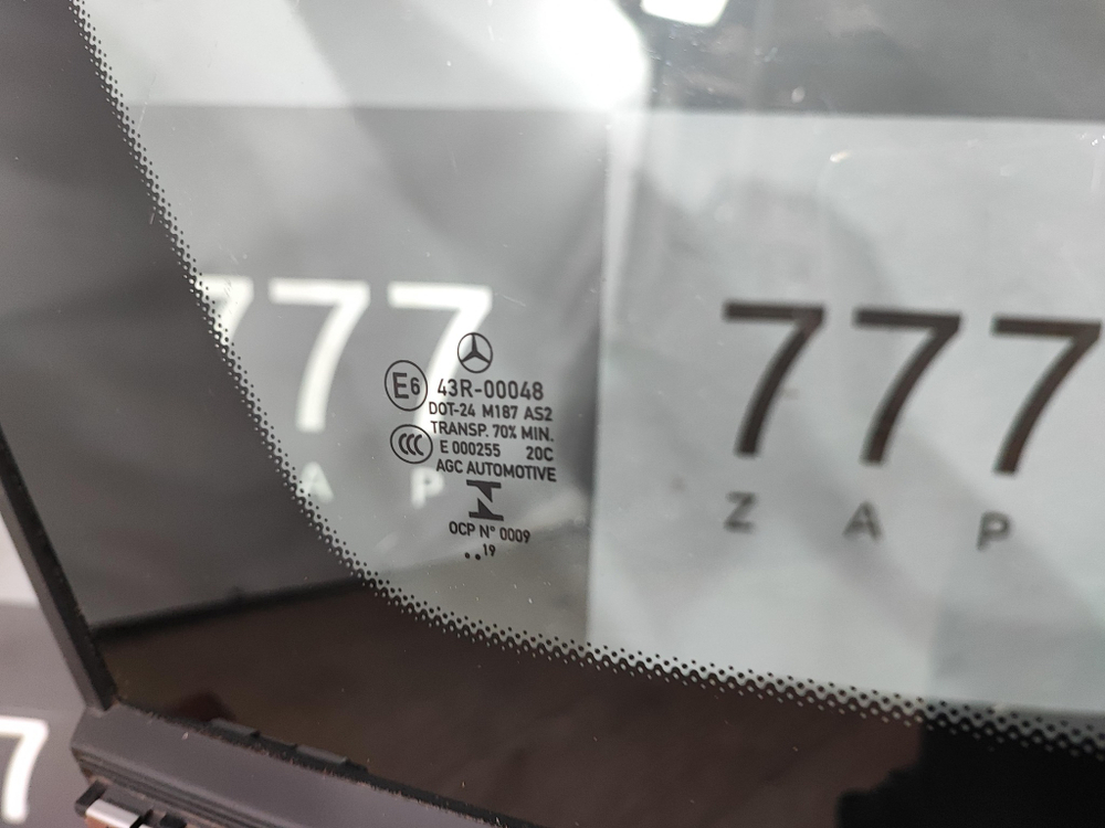 Стекло заднее левое Mercedes GLC (X253) 15-22 Б/У Оригинал A2536702300