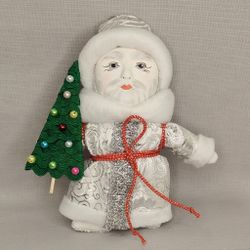 Ёлочная игрушка Дед Мороз с рюкзаком и ёлкой