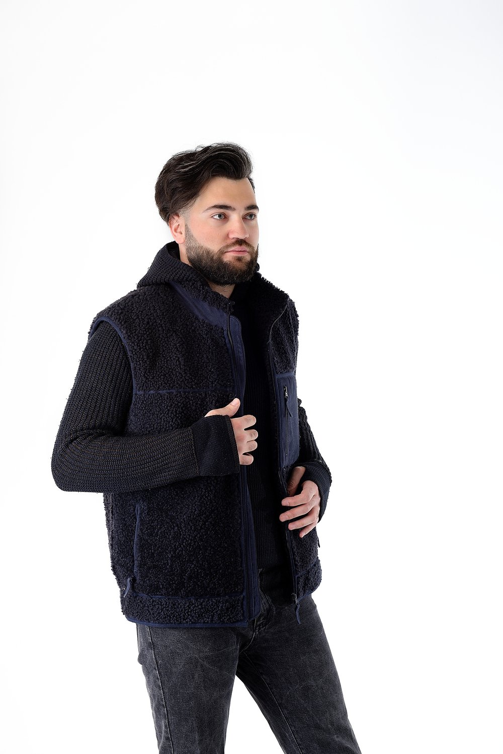 жилет из овчины мужской