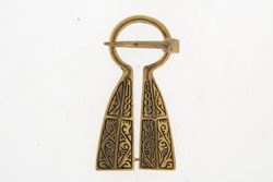 Фибула. Корелы, финны, Мордва (ЧК) 10-12 в.