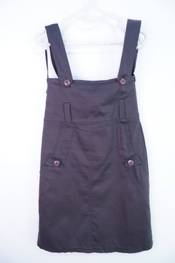 Сарафан из плотного материала, маркировка 36, визуально на 42 размер