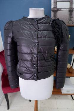 Куртка Aier демисезонная 42 размер