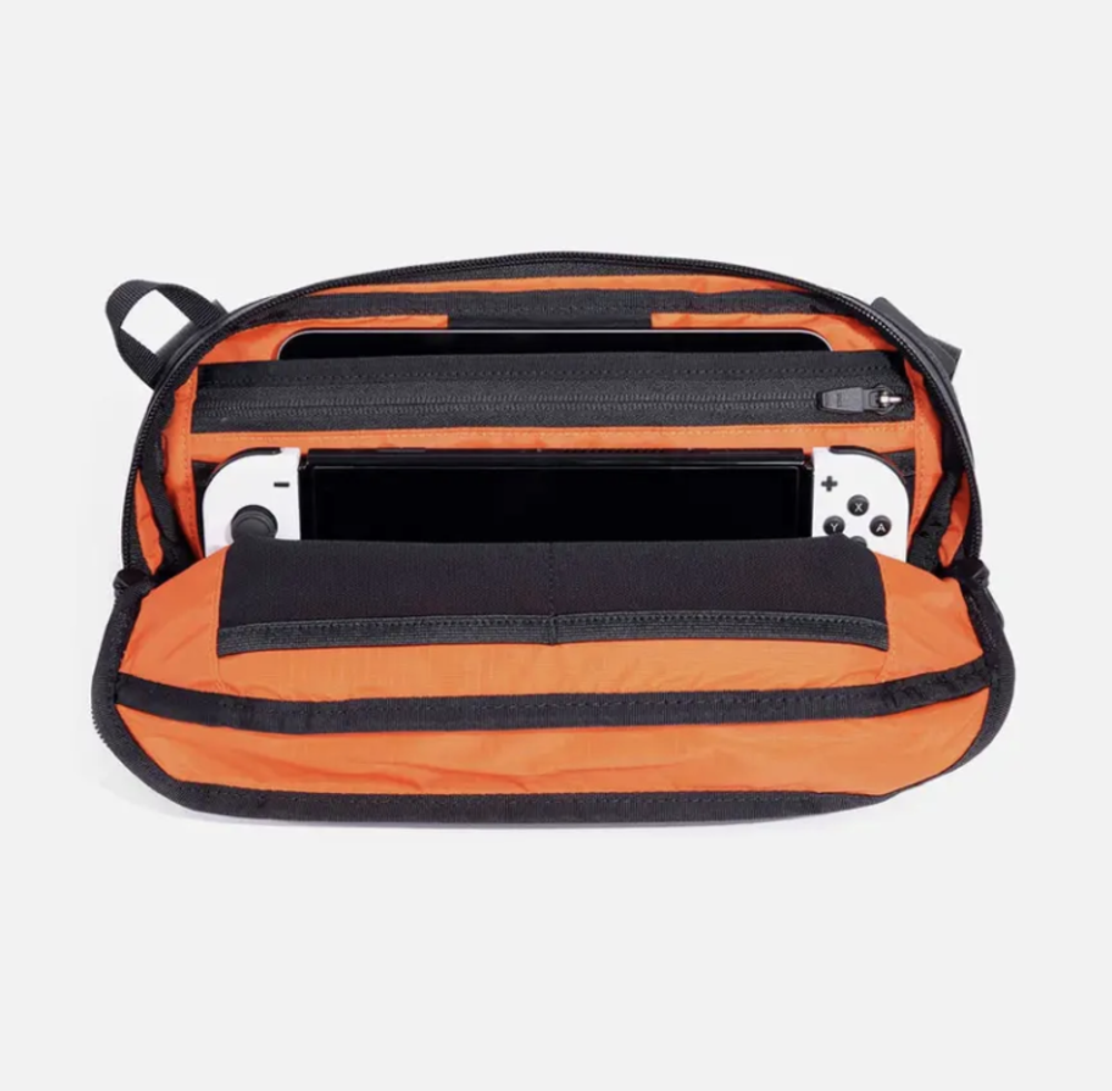Aer day sling bag store