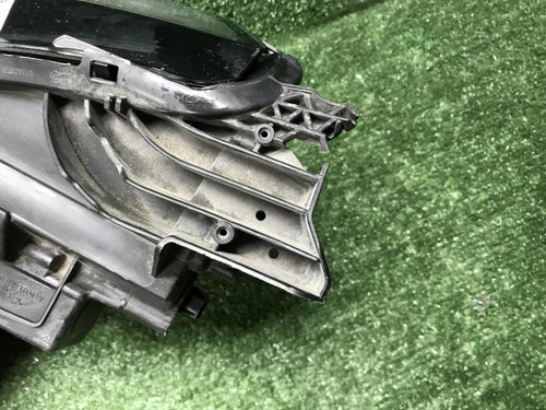 Фара правая Peugeot 3008 2 (2016-2020) LED