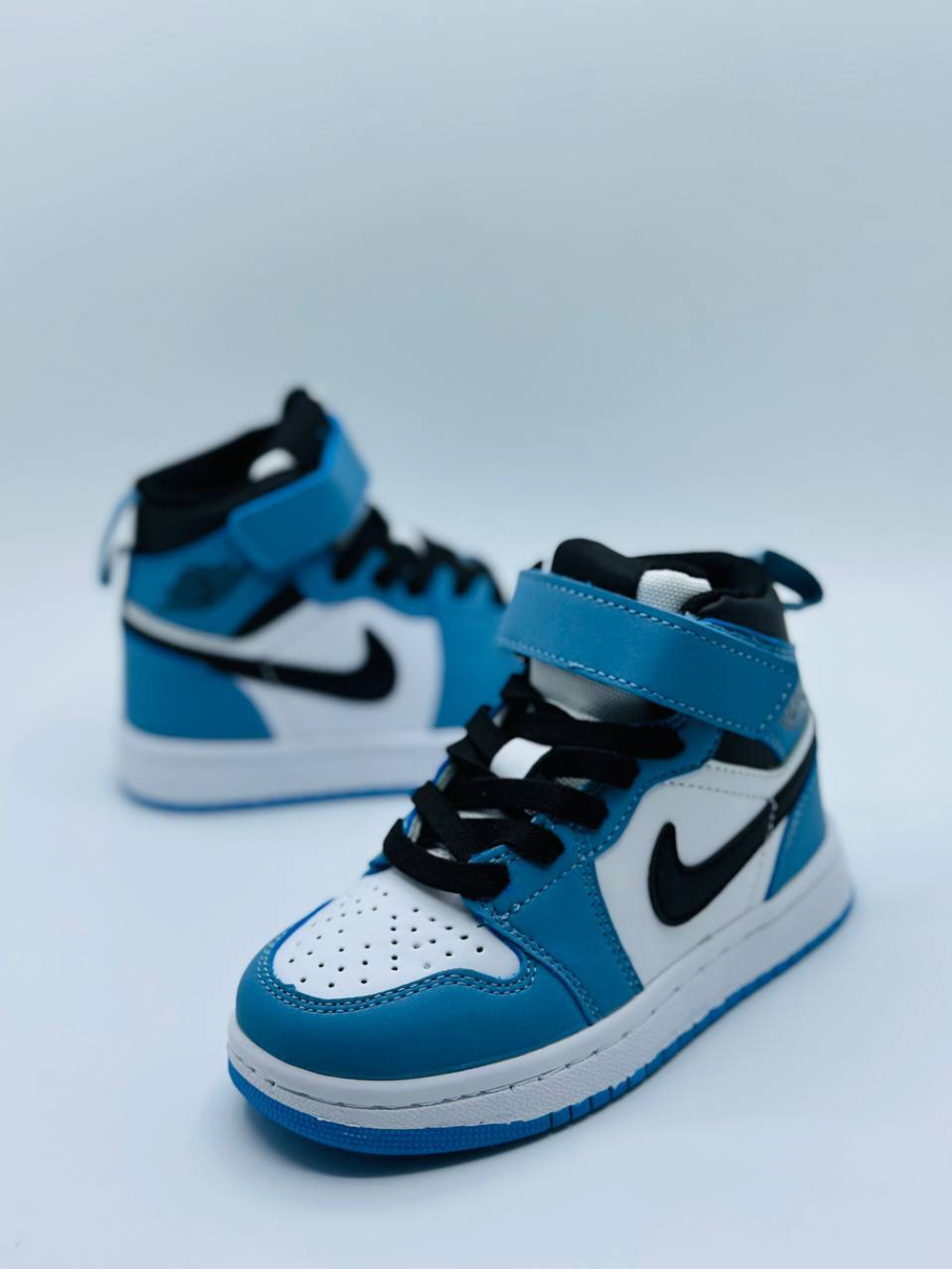 Детские кроссовки Nike Air Jordan High