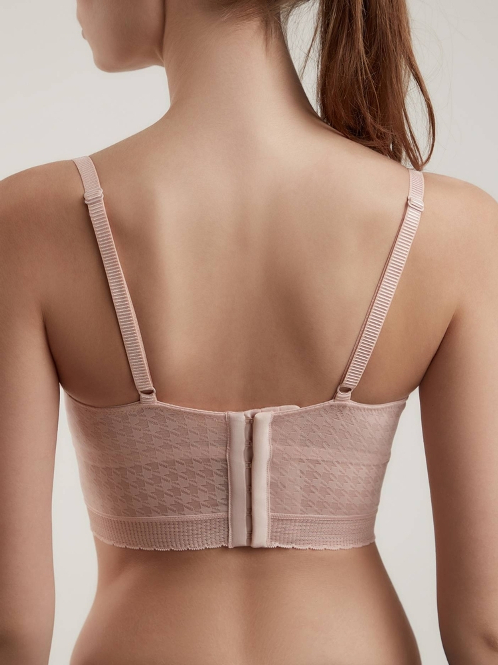 CONTE BODY COUTURE RB3116 Бюстгальтер формованный