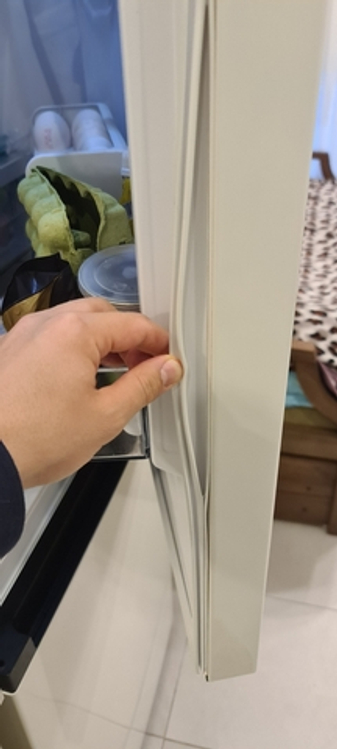 Замена уплотнителя — не панацея: почему в холодильнике нарастает лёд и компрессор не выключается.