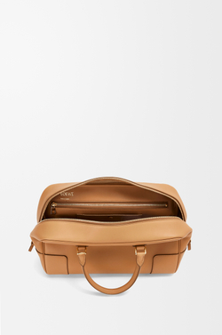 Loewe Сумка Amazona 28 из телячьей кожи наппа, светло-коричневый