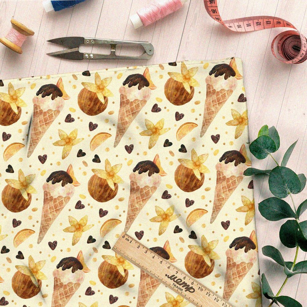 Ткань блэкаут ванильное мороженое и кокосы на жёлтом фоне