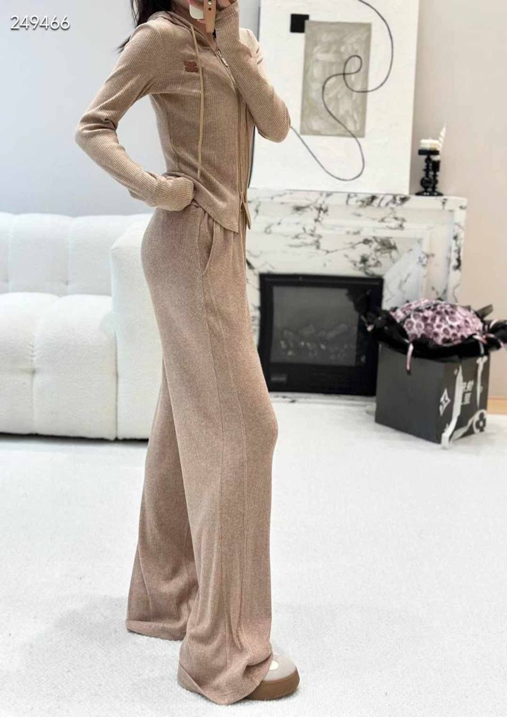 Костюм Celine