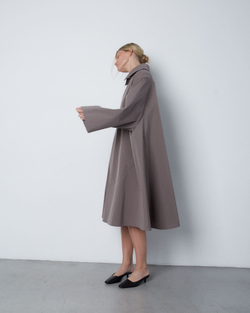 Тренч из непромокаемого хлопка серый