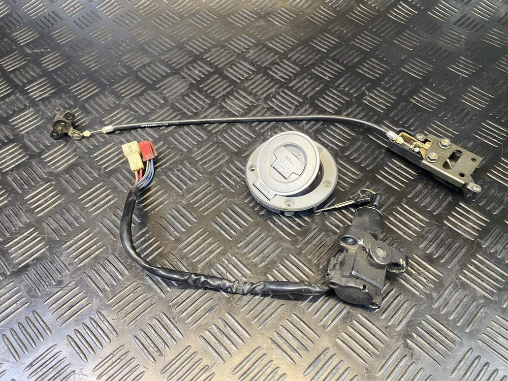 Замок зажигания Yamaha TDM900 RN08 2002 (комплект)